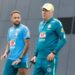 Neymar volta a treinar com o grupo e fica mais perto da estreia na Copa do Mundo