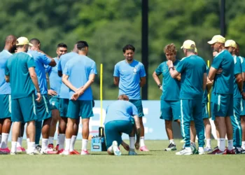 Brasil inicia caminhada pelo hexa diante de Marrocos em estreia cercada de expectativa