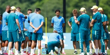 Brasil inicia caminhada pelo hexa diante de Marrocos em estreia cercada de expectativa