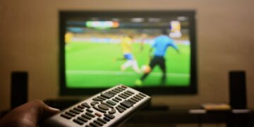 Copa do Mundo ao vivo: por que o gol chega antes para uns e depois para outros?