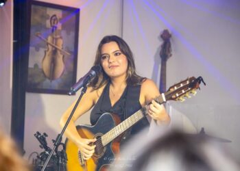 Nicole Nagib leva a canção “Viagem” ao Festival Nacional da Canção em São Thomé das Letras