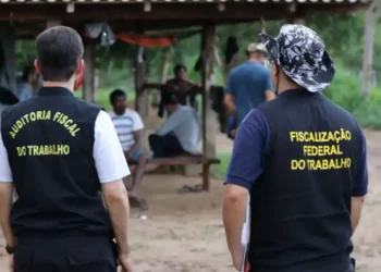 Brasil tem histórico reconhecido de combate ao trabalho escravo, apesar de acusação usada pelos EUA para impor tarifa