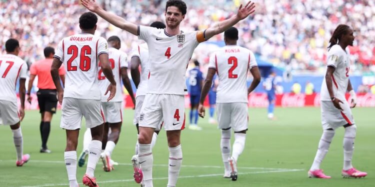 Inglaterra goleia França em jogo eletrizante, conquista o bronze e alcança melhor campanha desde 1966