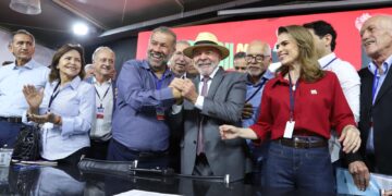 PDT oficializa apoio à reeleição de Lula e defende união em favor da democracia