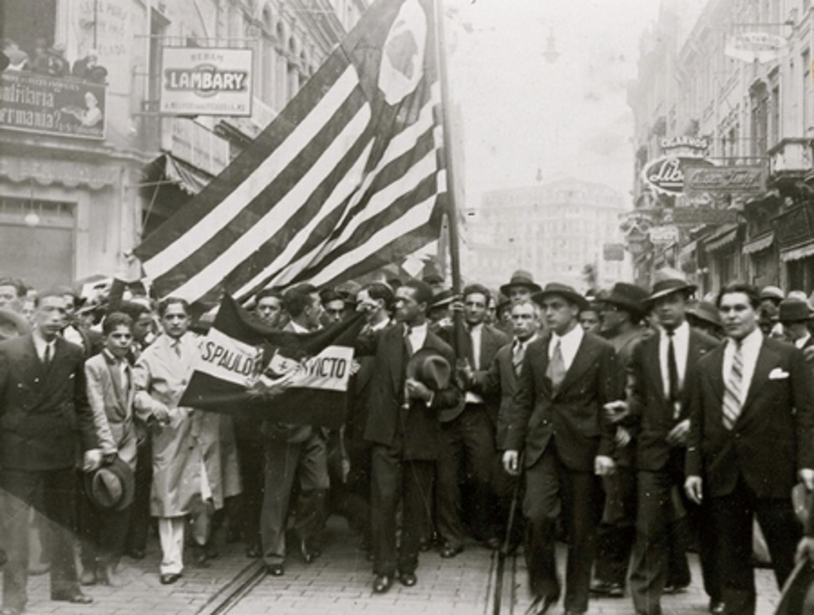 9 de Julho: a Revolução Constitucionalista entre a memória paulista e o debate histórico