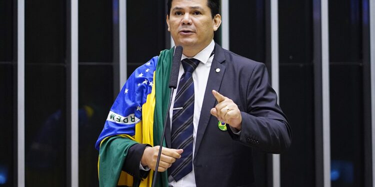 STF torna Gilvan da Federal réu por injúria contra Lula