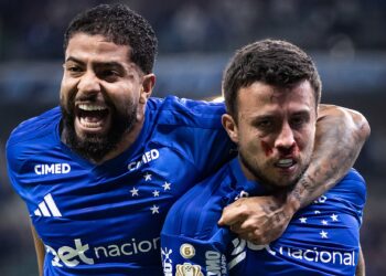 Cruzeiro vence a Chapecoense no Mineirão e garante vaga nas quartas da Copa do Brasil