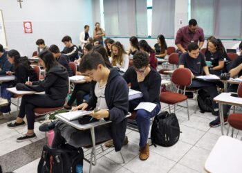 Desenrola Fies termina nesta segunda com descontos que podem chegar a 99% da dívida