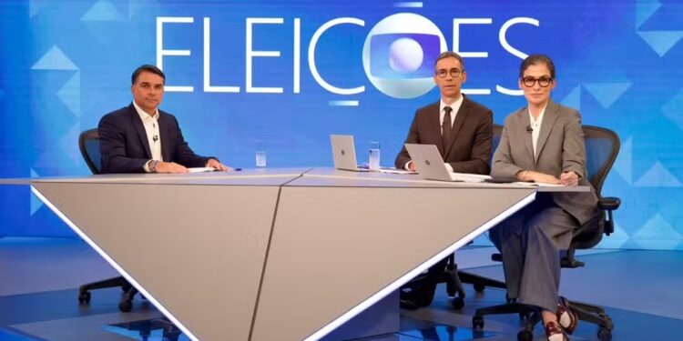 Pressionado sobre Master, trama golpista e urnas, Flávio Bolsonaro defende o pai e promete anistia na Globo