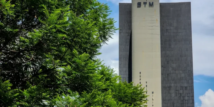 STM cassa patente de militar condenado por transmitir HIV intencionalmente a duas mulheres