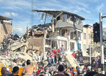 Terremoto na Colômbia chega a 265 mortos e buscas entram em fase crítica