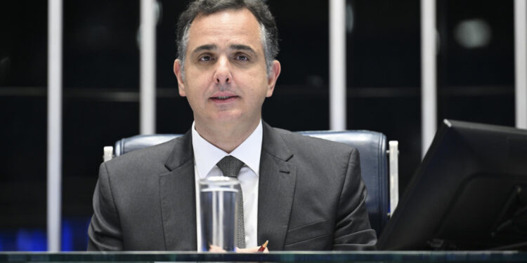 Senado aprova Pacheco para o TCU por 63 votos a 4; indicação vai à Câmara