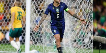 Brasil reage após levar virada, faz 4 a 2 na Austrália e Ancelotti aprova novo esquema