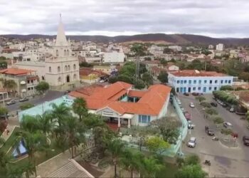 Família consegue na Justiça direito de entrar em fazenda para visitar túmulos de antepassados em MG
