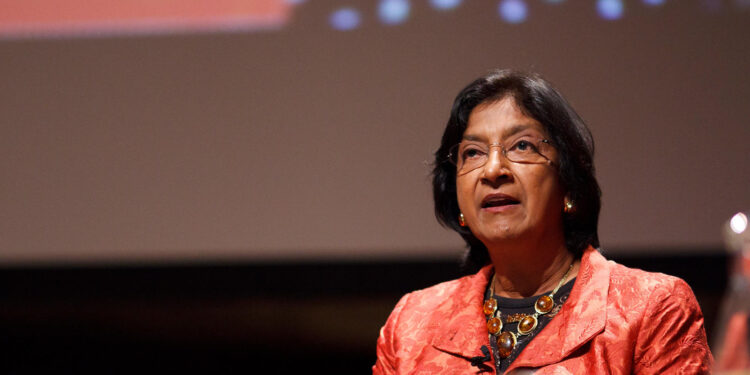 Nobel da Paz é concedido à jurista sul-africana Navi Pillay