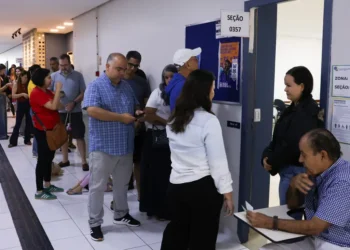 Abstenção chega a 33,4 milhões e é a maior desde 1998