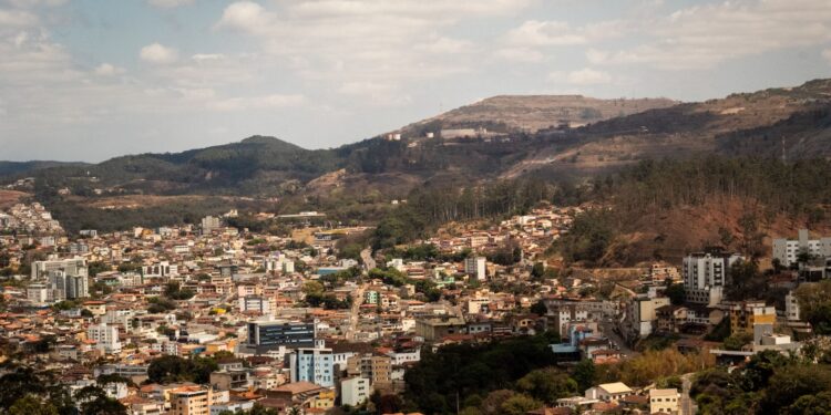 Cidade operária e berço da Vale, Itabira mantém histórico de voto à esquerda e dá nova vitória a Lula