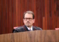 Ministro do TSE impede Nunes Marques de suspender administrativamente o ‘Exército do Lula’